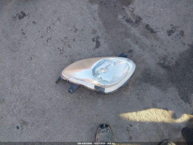 Pontiac Solstice Image 10