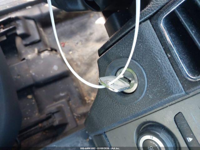 Ford Police Interceptor Image 8