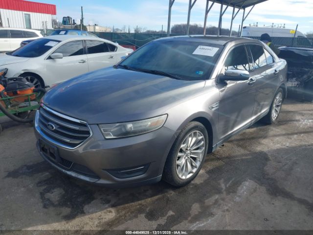 Ford Taurus Limited Image 3