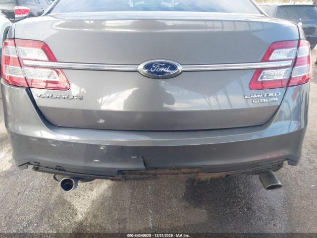 Ford Taurus Limited Image 7