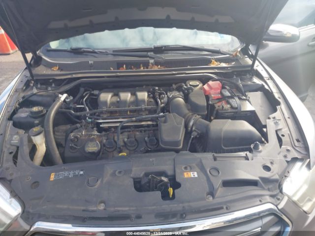 Ford Taurus Limited Image 8