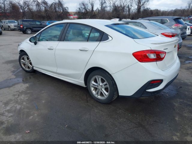 Chevrolet Cruze Lt Auto Image 4