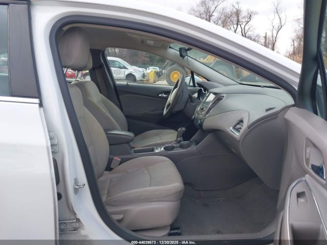 Chevrolet Cruze Lt Auto Image 13