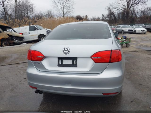 Volkswagen Jetta 2.0l S Image 18