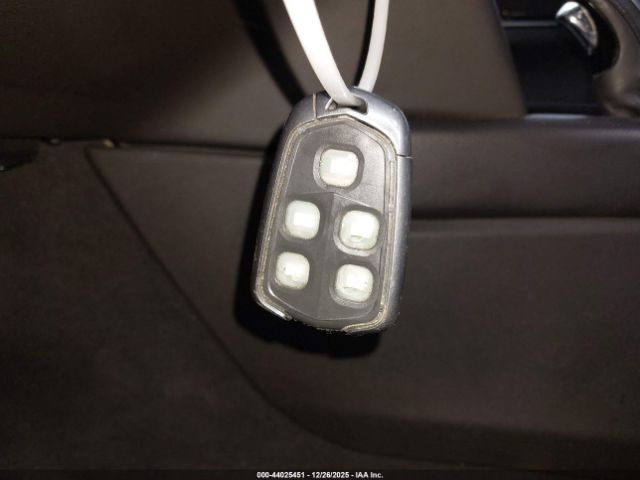 Cadillac XTS Luxury Image 7