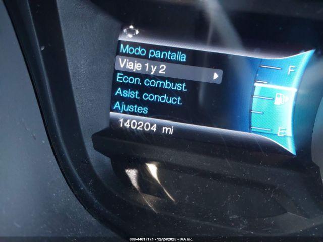 Ford Explorer Xlt Image 14