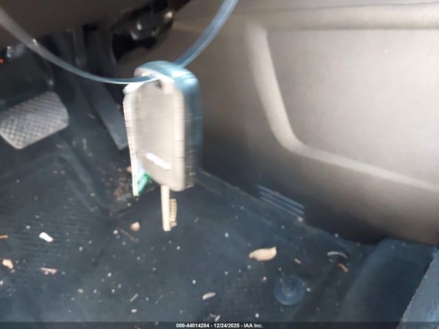 GMC Terrain Sle-1 Image 3