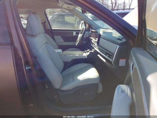 Hyundai SANTA FE Calligraphy Image 8