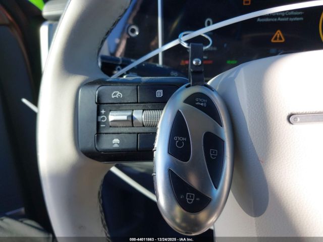 Hyundai SANTA FE Calligraphy Image 6