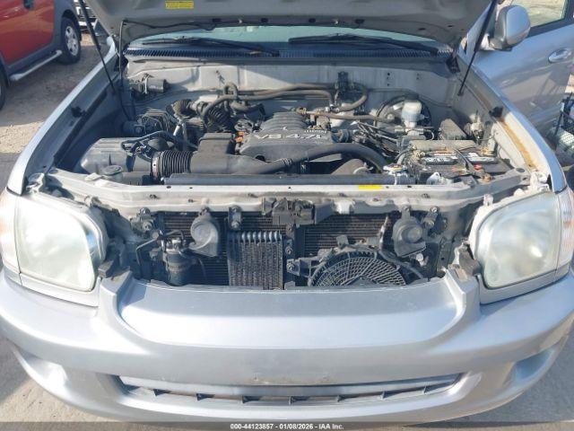 Toyota Sequoia Sr5 V8 Image 10