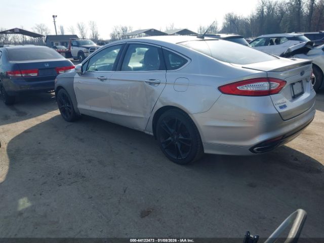 Ford Fusion Titanium Image 11