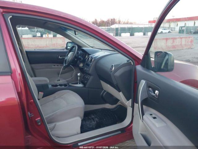 Nissan Rogue S Image 4