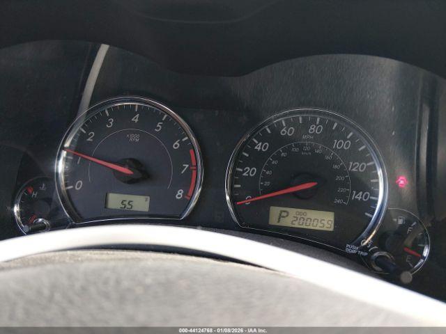 Toyota Corolla S Image 4