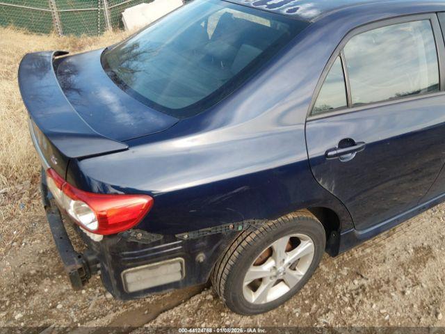 Toyota Corolla S Image 13