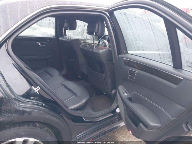 Mercedes-Benz E-Class 4matic Image 8