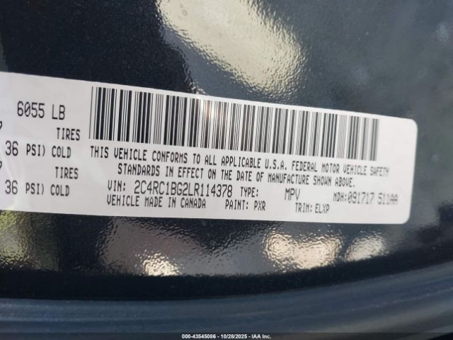 Chrysler Pacifica Touring L Image 13