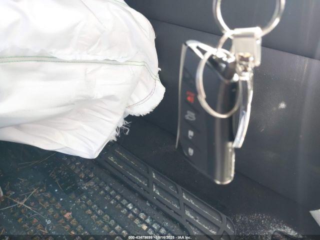 Lexus RX Premium Image 10