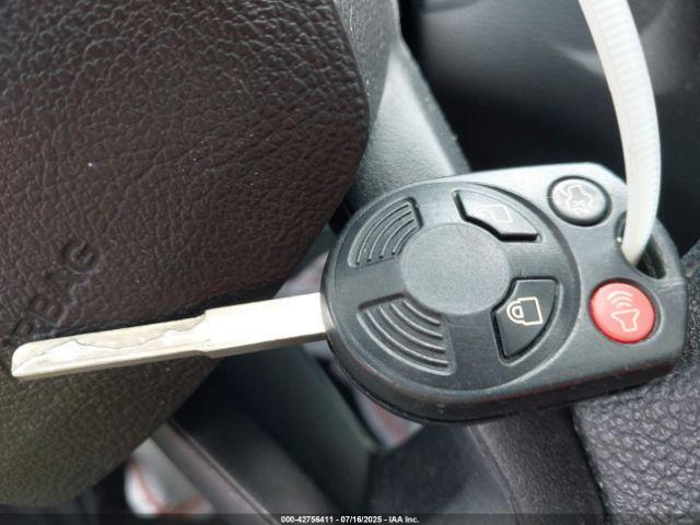 Ford Focus S Image 10