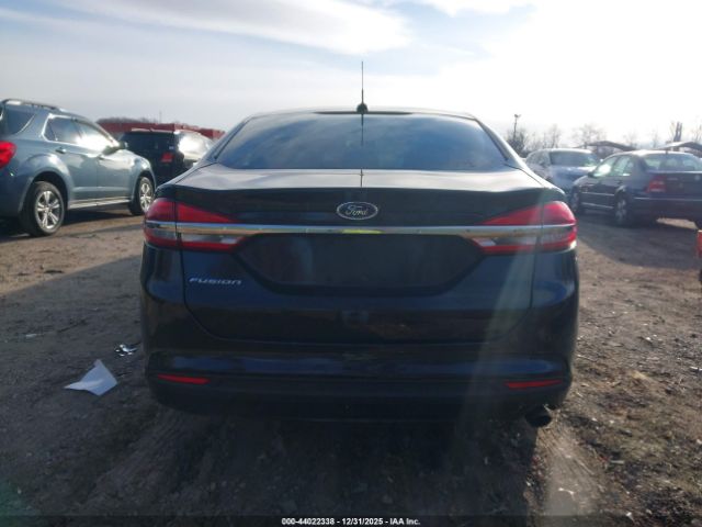 Ford Fusion S Image 11